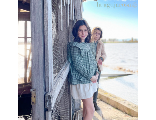 CAMISA DE CUADROS Y VOLANTES EN VERDE Y GRIS DE EVE CHILDREN