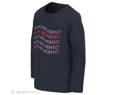 CAMISETA NIÑA DE ALGODÓN LETRAS DE BESTSELLER 2