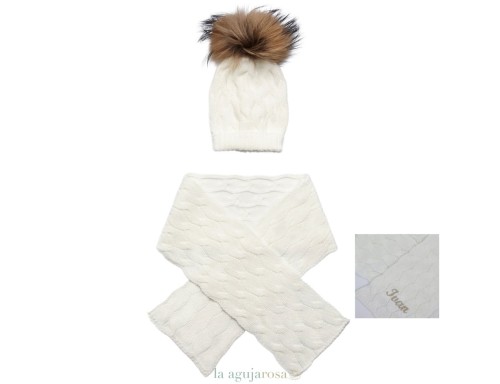 BUFANDA CON GORRO TODO TRENZAS GORRO POMPÓN DE JULIANA