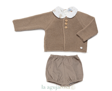 CONJUNTO CHAQUETA PANTALÓN PANA DE LA COLECCIÓN RISUEÑA... 2
