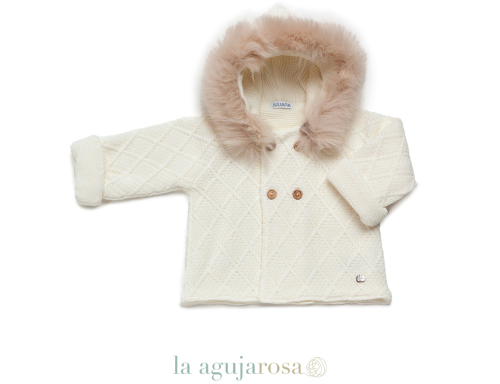 TRENCA PUNTO TODO ROMBOS CAPUCHA PELO NATURAL DE JULIANA