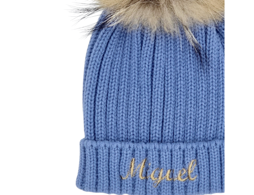 GORROS DE CANALÉ CON POMPÓN DE JULIANA