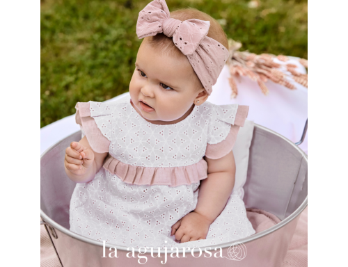 VESTIDO CORTO CON BRAGA ENCAJE DE LA COLECCIÓN OSTRO DE JULIANA