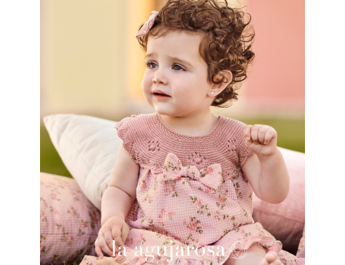 VESTIDO CUERPO DE PUNTO REDONDO FLORES DE LA COLECCIÓN GREGAL DE JULIANA