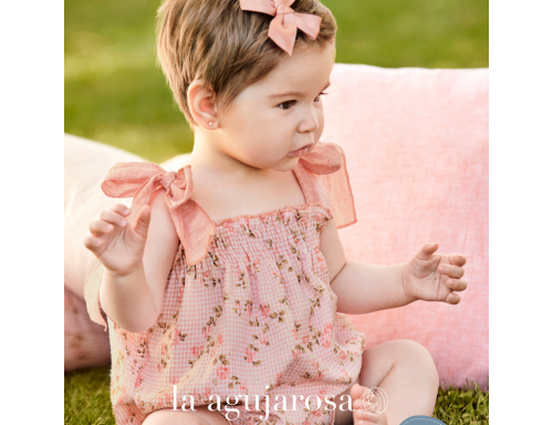 PELELE ENGOMADO FLORECITAS DE LA COLECCIÓN GREGAL DE JULIANA