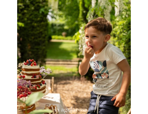 CAMISETA DE NIÑO KOKO NOKO BLANCO ROTO AZUL CLARO ROJO SUAVE