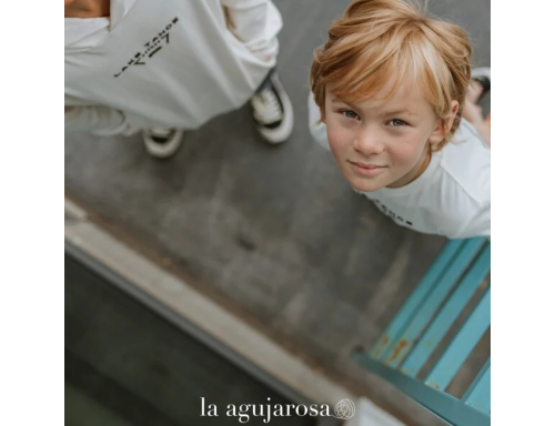 SUDADERA CON CAPUCHA PARA NIÑO NO WAY MONDAY CON ESTAMPADO GRÁFICO BLANCO ROTO