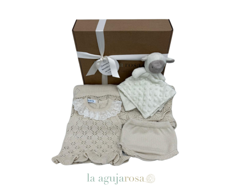 CAJITA REGALO NEW BORN EN CREMA DE LAAGUJAROSA