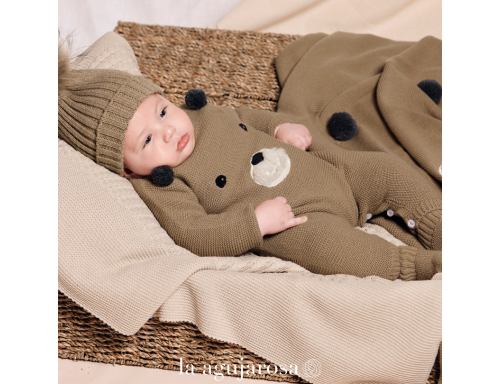 PELELE PUNTO LIN BORDADO DE LA COLECCIÓN CUENTO DE JULIANA