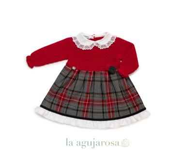 VESTIDO CUERPO DE PUNTO CUADRITOS DE LA COLECCIÓN MELODÍA...