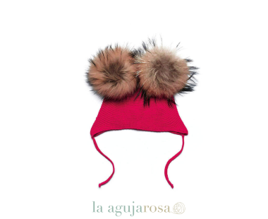 BUFANDA LIN 2 POMPONES DE LA COLECCIÓN MELODÍA DE JULIANA