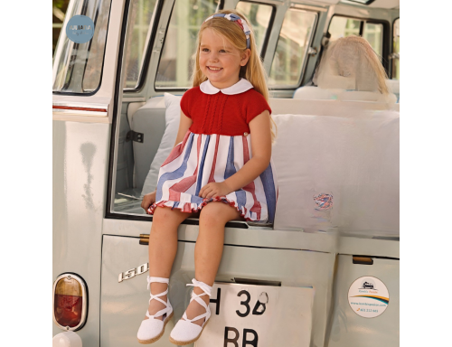 VESTIDO CUERPO DE PUNTO RAYADO DE LA COLECCIÓN SANDÍA DE JULIANA