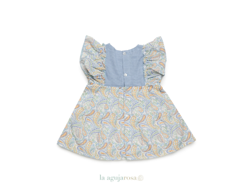 VESTIDO CORTADO CINTURA HOMBRERAS CACHEMIRA DE LA COLECCIÓN MANDARINA DE JULIANA