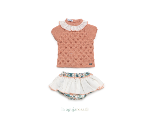 CONJUNTO BRAGA VOLANTE FLORES DE LA COLECCIÓN VAINILLA DE JULIANA