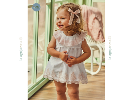 JESUSITO CON BRAGA TELA DE ENCAJE DE LA COLECCIÓN CARAMELO DE JULIANA