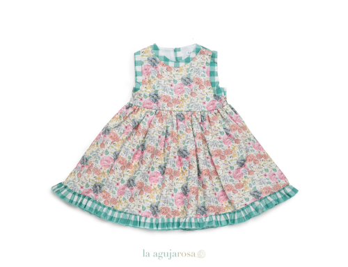 VESTIDO CORTADO CINTURA FLORES CUADROS DE LA COLECCIÓN AZÚCAR DE JULIANA