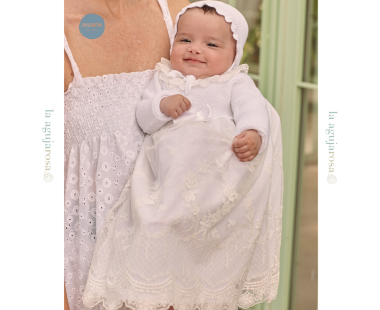 FALDÓN DE ENCAJE DE LA COLECCIÓN AZAHAR DE JULIANA