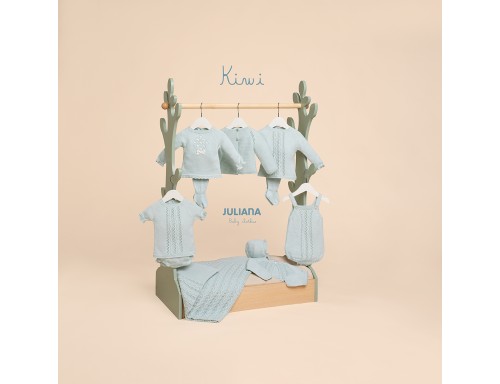 CHAQUETA CORTA ARANES CALADOS DE LA COLECCIÓN KIWI DE JULIANA