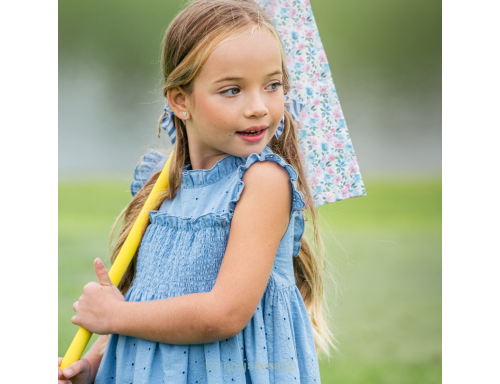 VESTIDO INFANTIL DE LA FAMILIA PERFORADO DE YOEDU