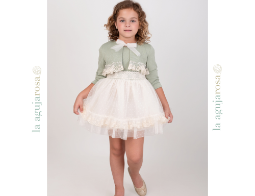 VESTIDO DE CEREMONIA EN TENOS VERDE Y CRUDO DE NEKENIA