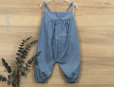 CONJUNTO DE PETO CON CAMISA FRESH EN ALGODÓN DE BABIDÚ 2