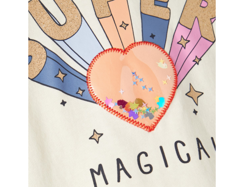 CAMISETA NIÑA DE ALGODÓN CORAZÓN LETRAS DE BESTSELLER